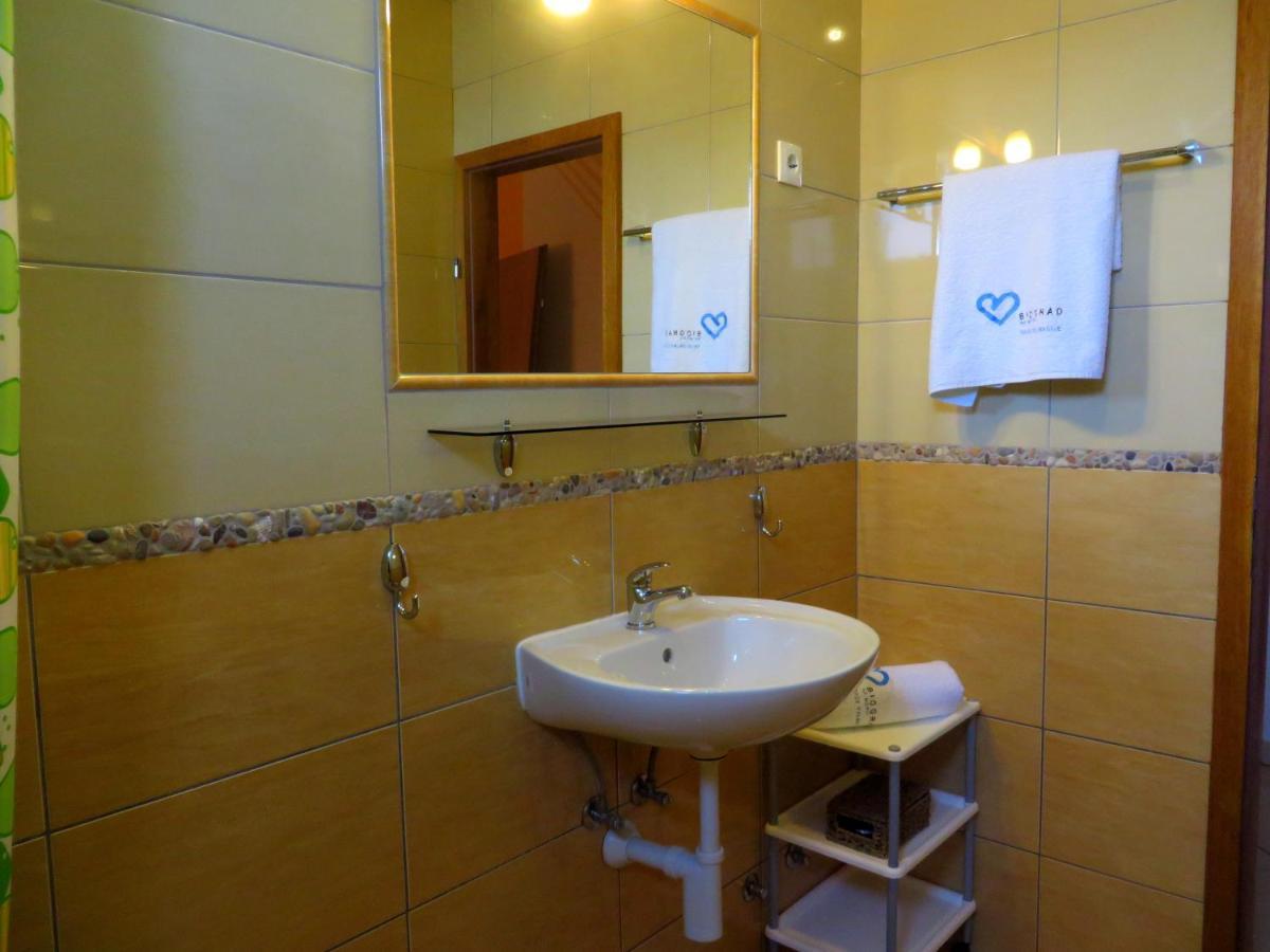 Beach Apartment Roza Biograd Oneroom - Premium Location Биоград на Мору Екстериор снимка