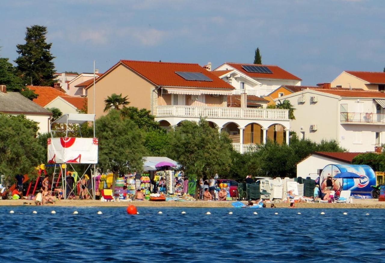 Beach Apartment Roza Biograd Oneroom - Premium Location Биоград на Мору Екстериор снимка